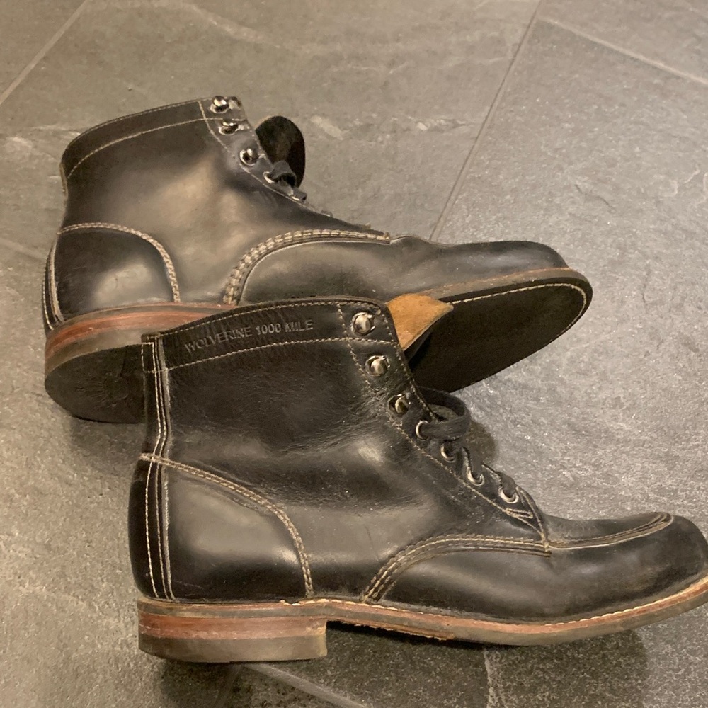 Wolverine Black Leather Men's Boots - 9D run bigger - Picture 5 of 5